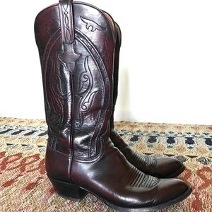 Gorgeous Lucchese Black Cherry Men’s Western Boots